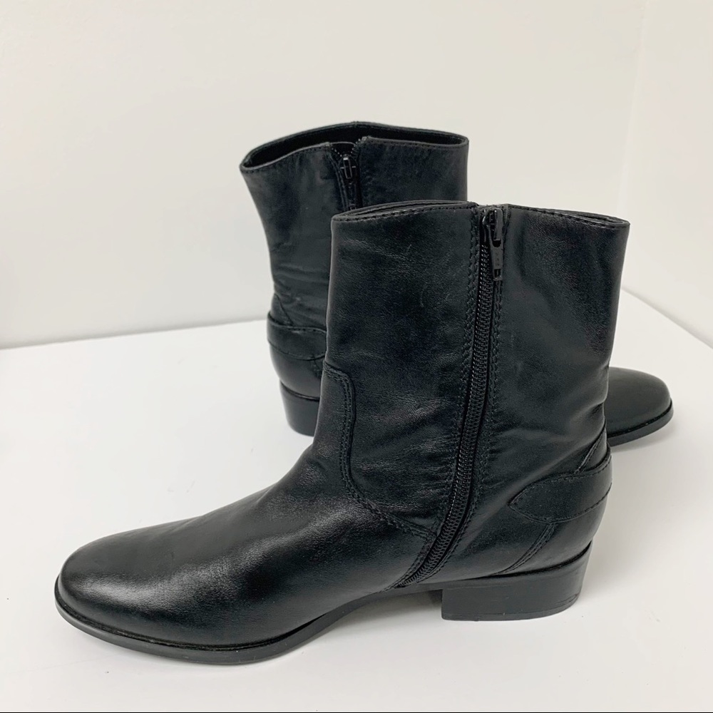 Black Leather Helki Ankle Flat Boots | Marc Fisher - Picture 3 of 7